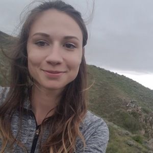 Meet your Posher, Caitland